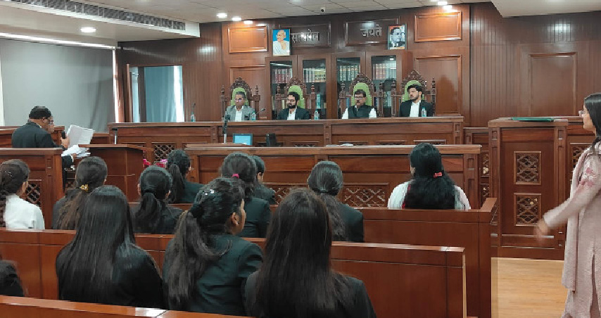 Moot Court