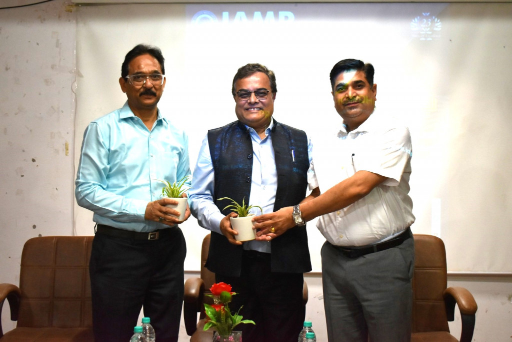 AI tools: Disruptor to Facilitator in Higher Education” under the aegis of IQAC