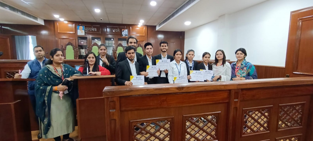 IAMR Law College organized a quiz competition 