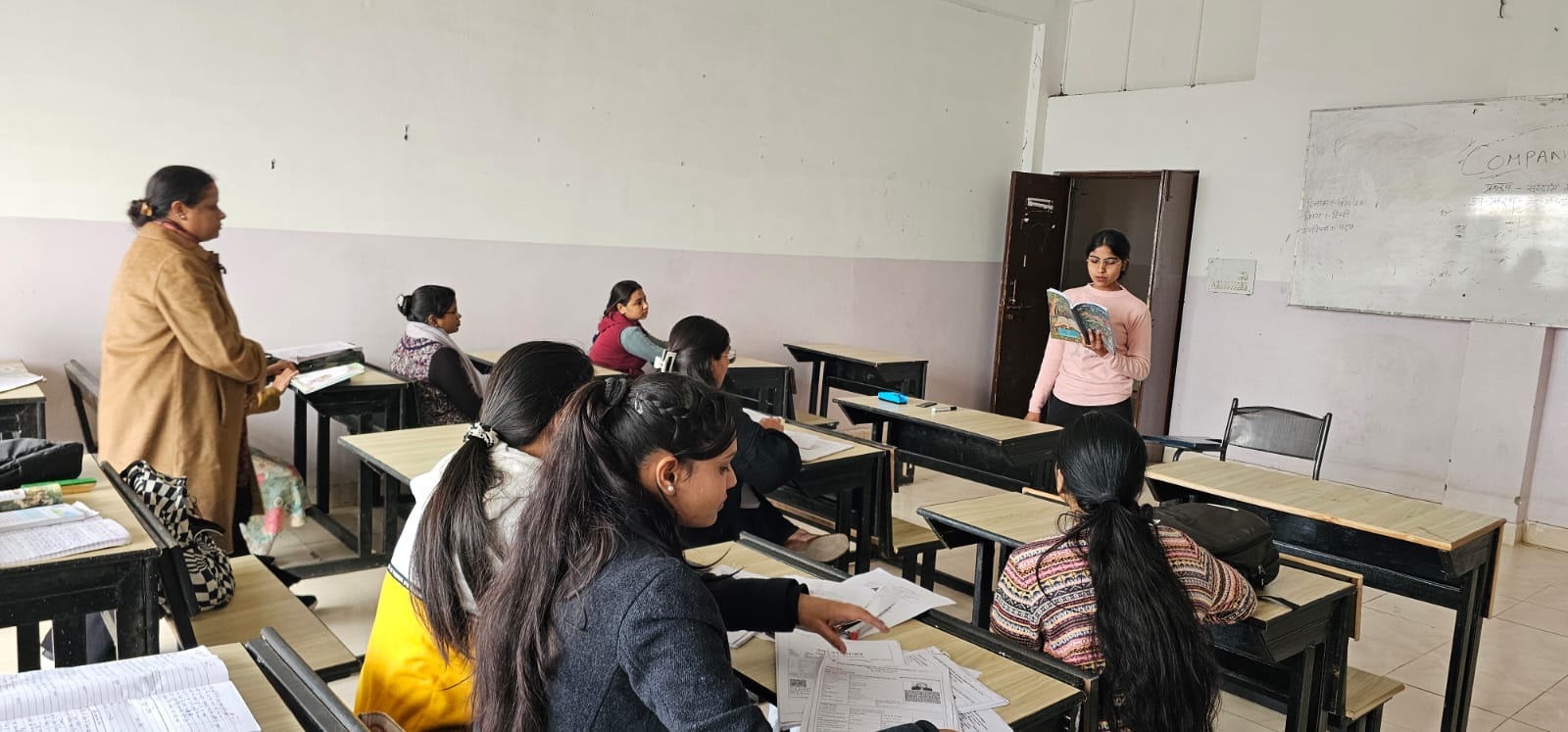 micro-teaching skill presentation